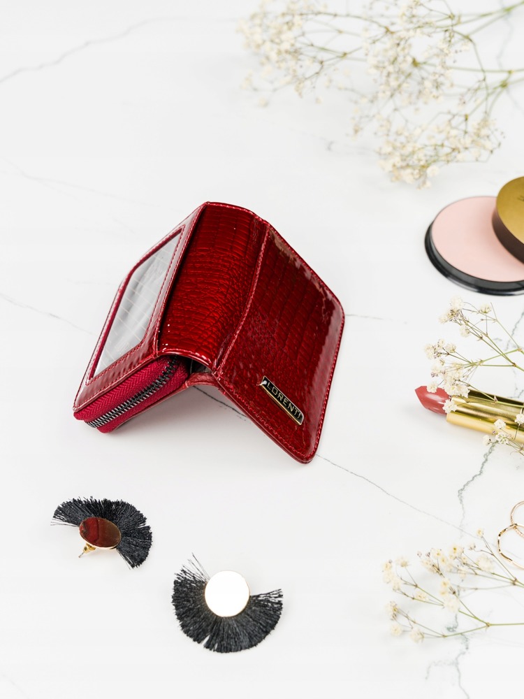 Malá lesklá červená kožená peněženka Nea