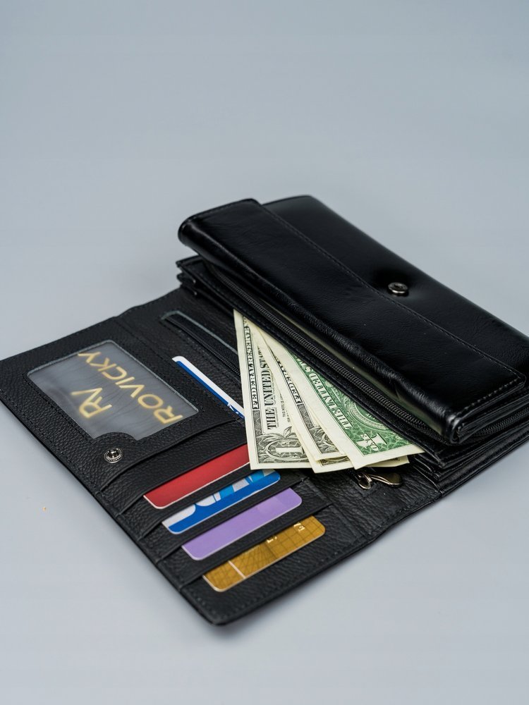 Kožená dámská peněženka Filopa, černá