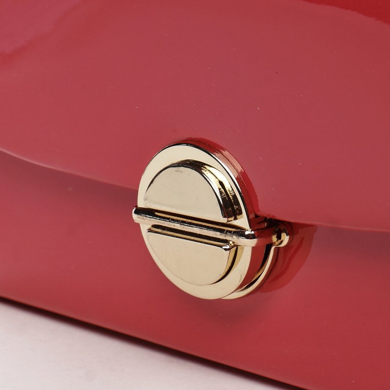 Moderní dámská lakovaná kabelka Larissa, růžová fuchsie