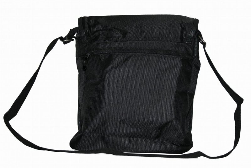 Sportovní nylonová taška s klopou, Ivy černá