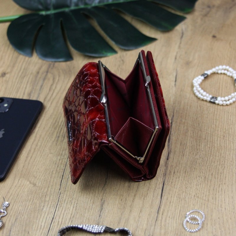 Extravagantní dámská kožená peněženka Kajop, červená