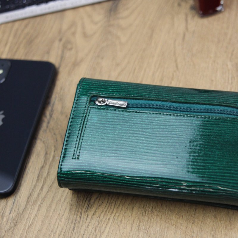 Stylová dámská kožená peněženka Diko, zelená