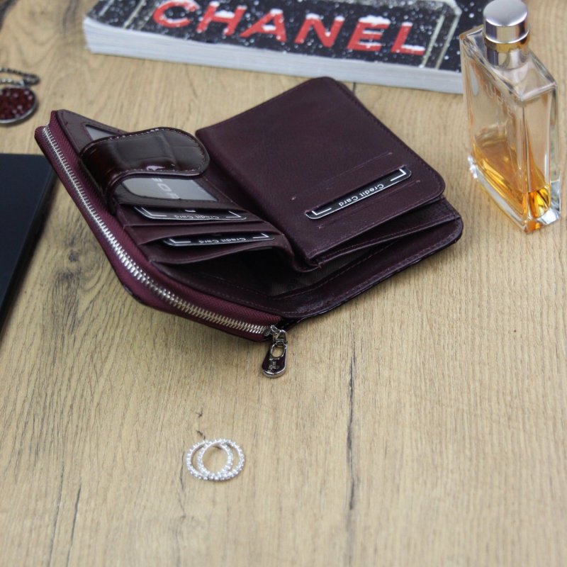 Luxusní dámská kožená peněženka Isidora croco, tmavě hnědá