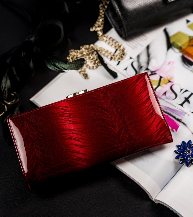 Luxusní dámská kožená peněženka Roke, červená