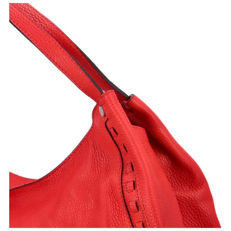 Praktická dámská kožená kabelka Cowgril, červená
