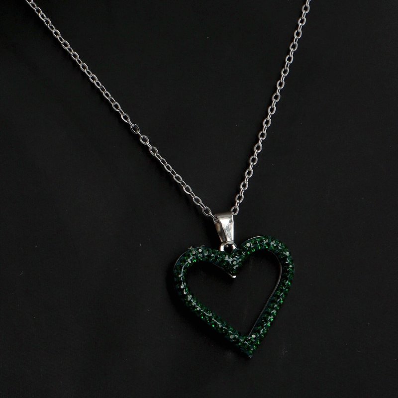 Něžný dámský náhrdelník s chirurgické oceli Love 5