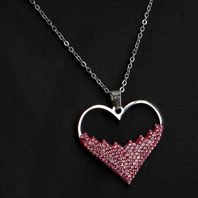Něžný dámský náhrdelník s chirurgické oceli Love Red 2
