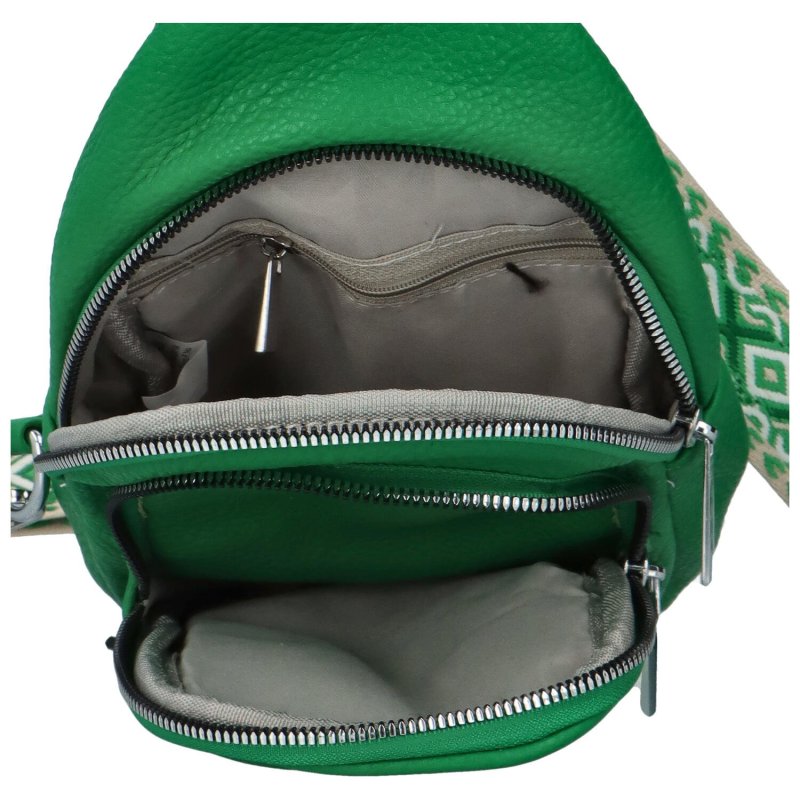 Trendový dámský koženkový batůžek Milaro, světle zelená